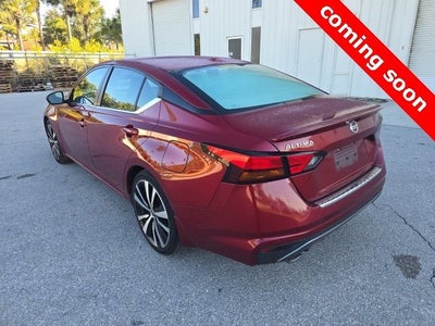 2020 Nissan Altima SR FWD
