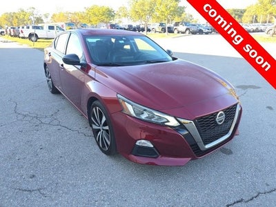 2020 Nissan Altima SR FWD