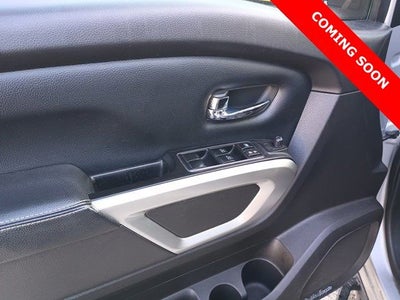 2017 Nissan TITAN PRO-4X
