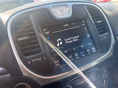 2019 Chrysler 300 Touring