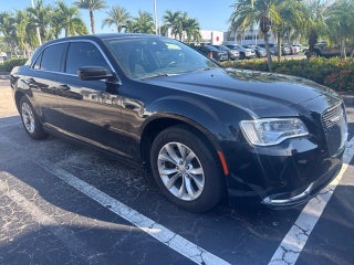 2019 Chrysler 300 Touring