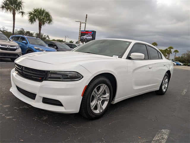 2020 Dodge Charger SXT RWD