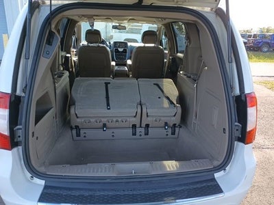 2014 Chrysler Town & Country Touring