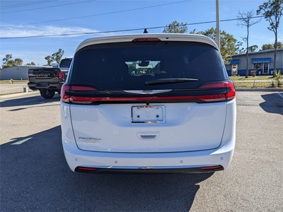 2026 Chrysler Pacifica PACIFICA SELECT