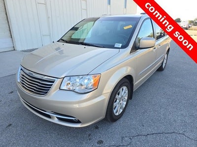 2013 Chrysler Town & Country Touring