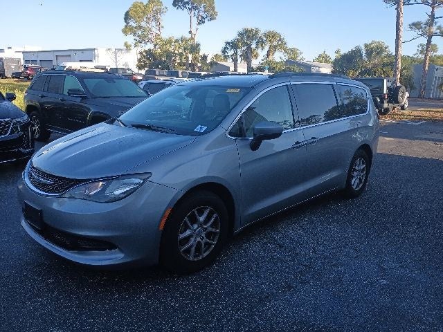 2021 Chrysler Voyager LXI