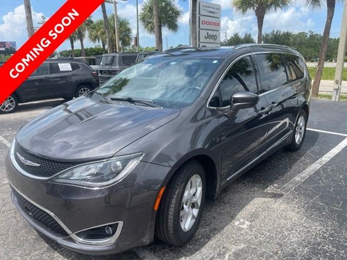 2020 Chrysler Pacifica Touring L Plus