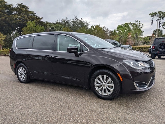 2018 Chrysler Pacifica Touring Plus
