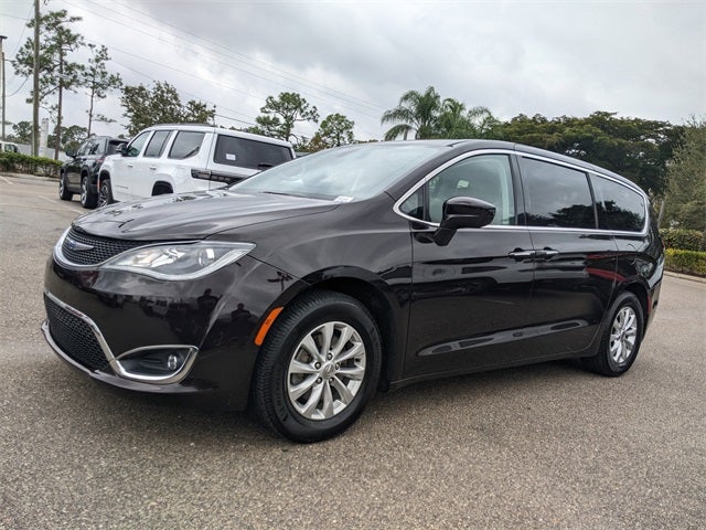 2018 Chrysler Pacifica Touring Plus