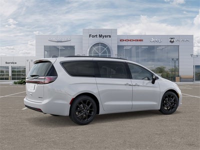 2026 Chrysler Pacifica PACIFICA LIMITED