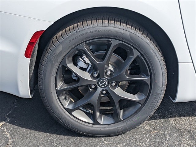 2026 Chrysler Pacifica PACIFICA LIMITED