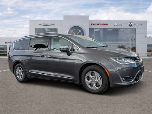 2018 Chrysler Pacifica Hybrid Limited