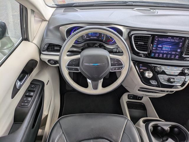 2018 Chrysler Pacifica Hybrid Limited