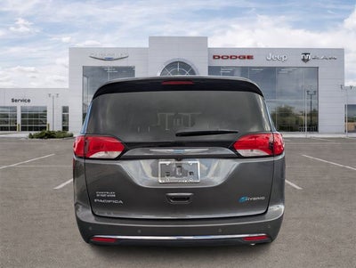 2018 Chrysler Pacifica Hybrid Limited