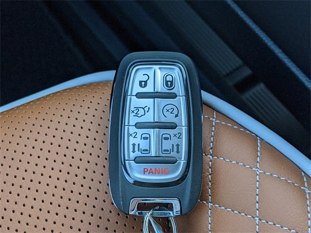 2026 Chrysler Pacifica PACIFICA PINNACLE