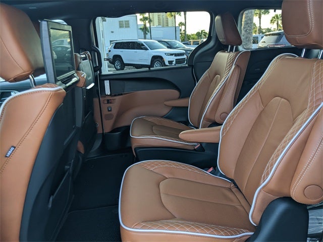 2026 Chrysler Pacifica PACIFICA PINNACLE
