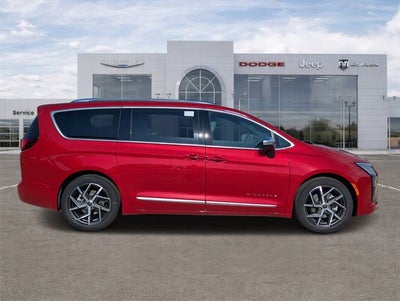 2027 Chrysler Pacifica PACIFICA PINNACLE