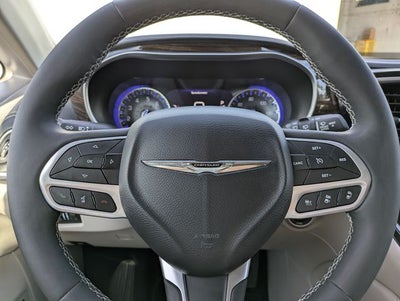 2023 Chrysler Pacifica Limited AWD
