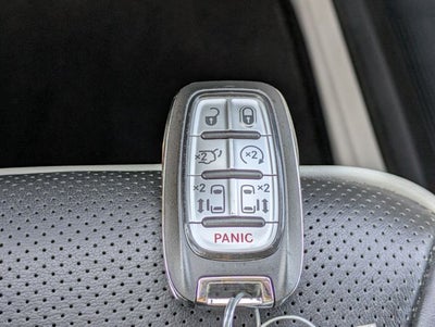 2023 Chrysler Pacifica Limited AWD