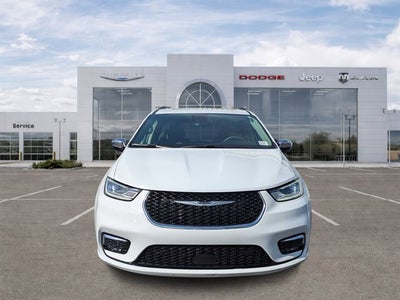 2023 Chrysler Pacifica Limited AWD