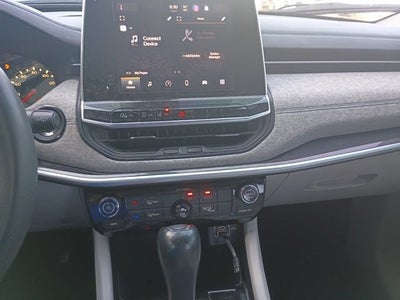 2022 Jeep Compass Latitude FWD