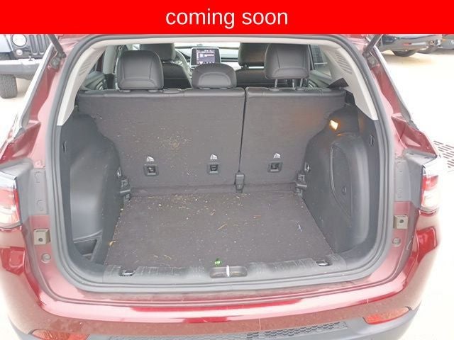 2022 Jeep Compass Latitude FWD