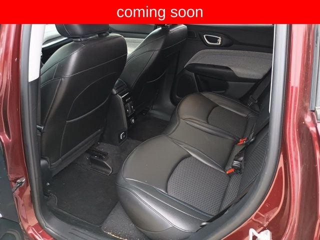 2022 Jeep Compass Latitude FWD