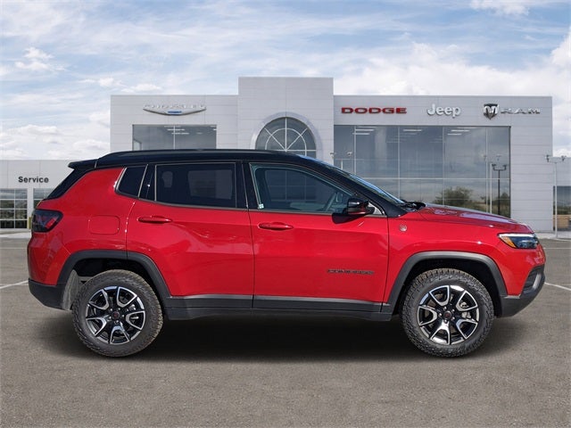 2025 Jeep Compass COMPASS TRAILHAWK 4X4