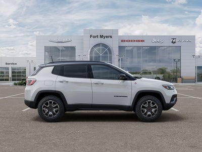 2026 Jeep Compass COMPASS TRAILHAWK 4X4