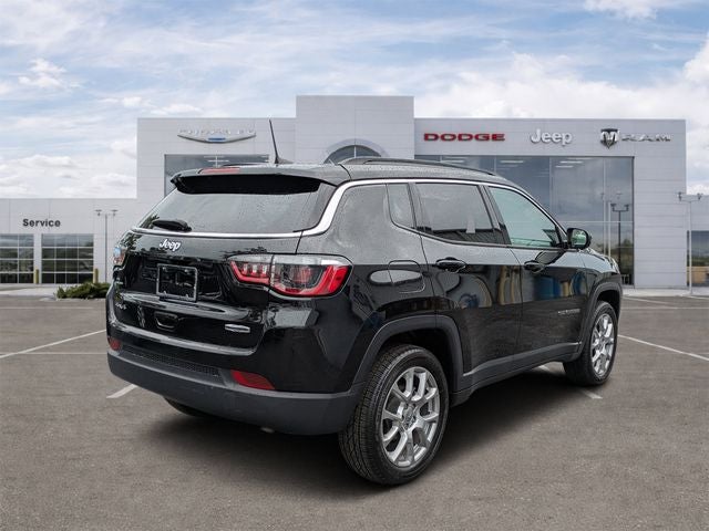 2022 Jeep Compass Latitude Lux 4x4