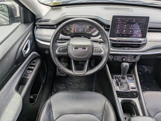 2022 Jeep Compass Latitude Lux 4x4