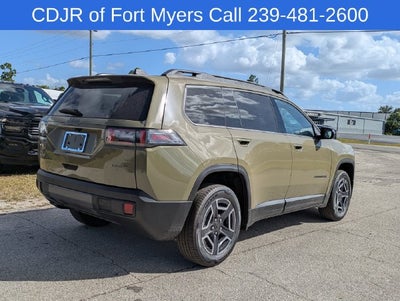 2027 Jeep Cherokee CHEROKEE LAREDO 4X4