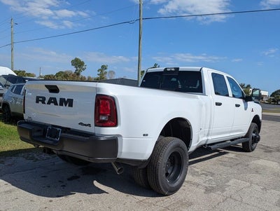 2026 RAM Ram 3500 RAM 3500 TRADESMAN CREW CAB 4X4 8' BOX
