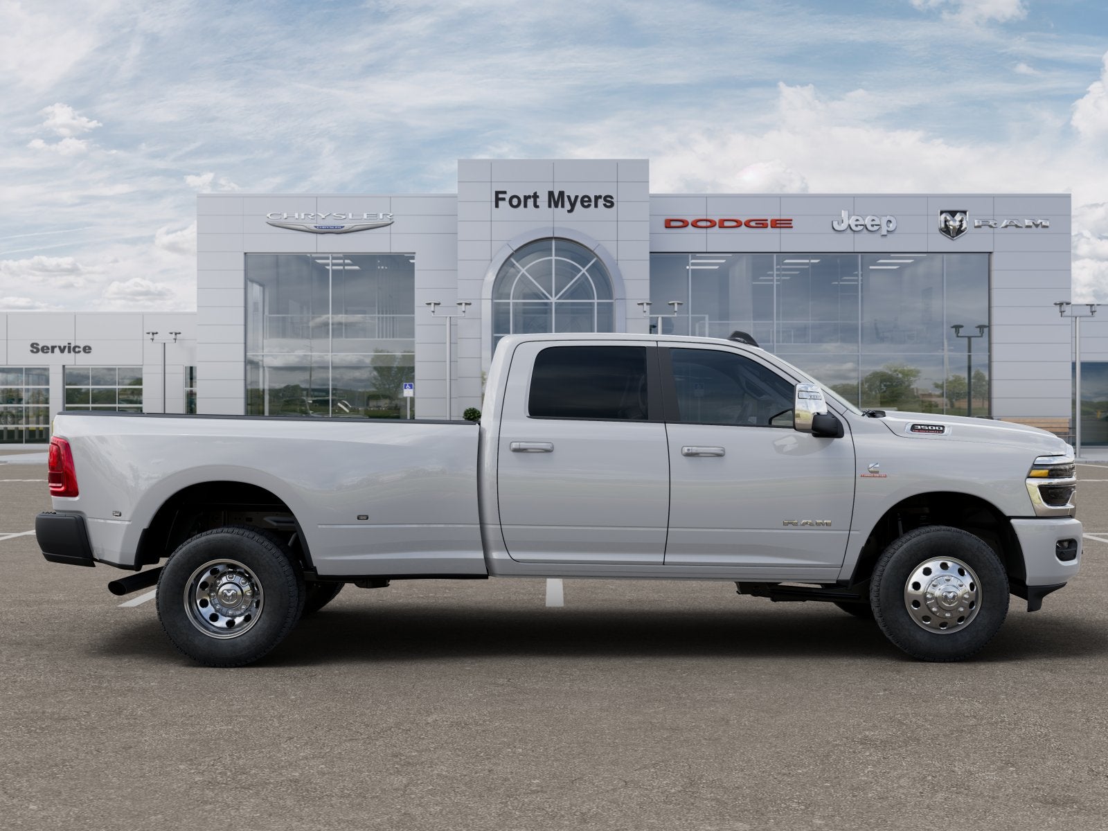 2026 RAM Ram 3500 RAM 3500 LARAMIE CREW CAB 4X4 8' BOX