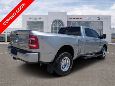 2024 RAM 3500 Laramie Crew Cab 4x4 8' Box