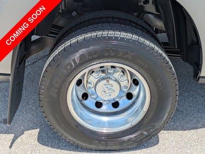 2024 RAM 3500 Laramie Crew Cab 4x4 8' Box