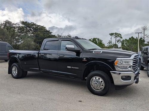 2022 RAM 3500 Limited Longhorn Crew Cab 4x4 8' Box