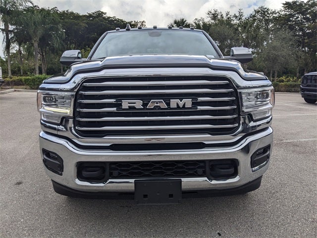 2022 RAM 3500 Limited Longhorn Crew Cab 4x4 8' Box