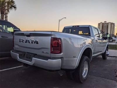 2026 RAM Ram 3500 RAM 3500 LIMITED LONGHORN CREW CAB 4X4 8' BOX