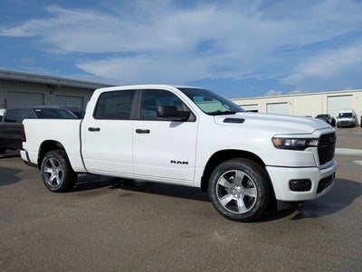 2026 RAM Ram 1500 RAM 1500 EXPRESS CREW CAB 4X2 5'7' BOX