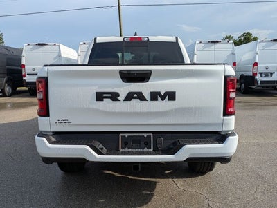 2026 RAM Ram 1500 RAM 1500 EXPRESS CREW CAB 4X2 5'7' BOX