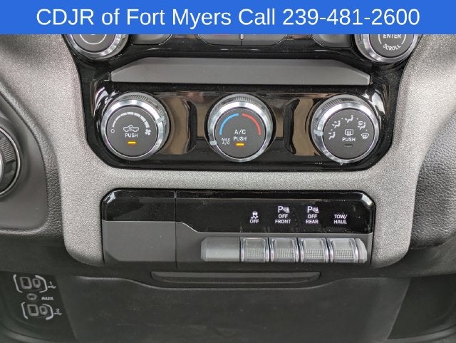 2026 RAM Ram 1500 RAM 1500 EXPRESS CREW CAB 4X2 5'7' BOX