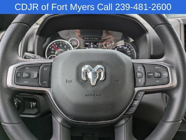 2026 RAM Ram 1500 RAM 1500 EXPRESS CREW CAB 4X2 5'7' BOX