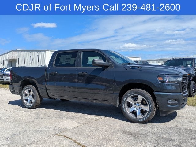 2026 RAM Ram 1500 RAM 1500 EXPRESS CREW CAB 4X2 5'7' BOX