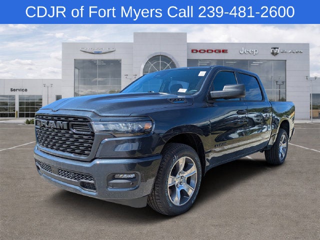 2026 RAM Ram 1500 RAM 1500 EXPRESS CREW CAB 4X2 5'7' BOX