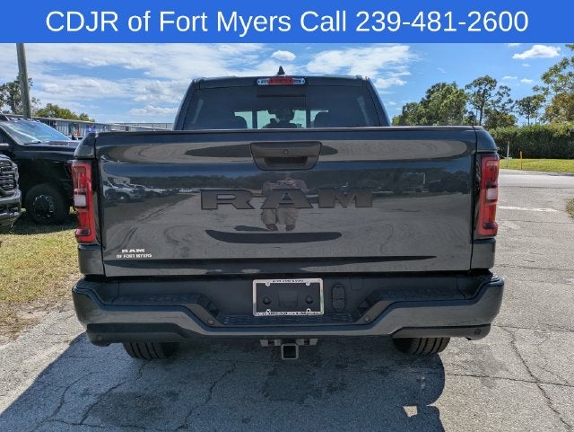 2026 RAM Ram 1500 RAM 1500 EXPRESS CREW CAB 4X2 5'7' BOX