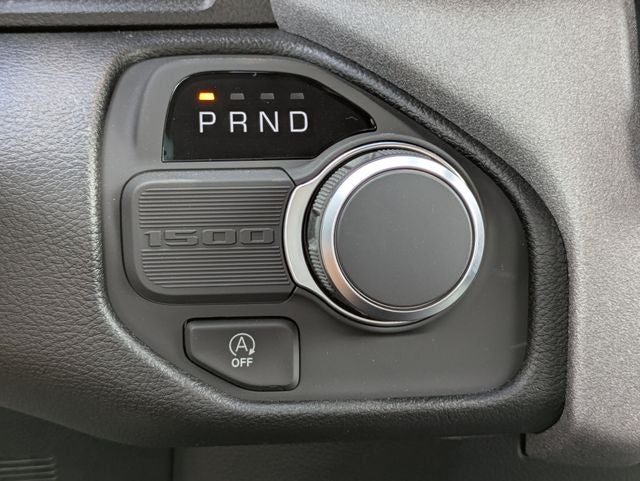 2026 RAM Ram 1500 RAM 1500 EXPRESS CREW CAB 4X2 5'7' BOX
