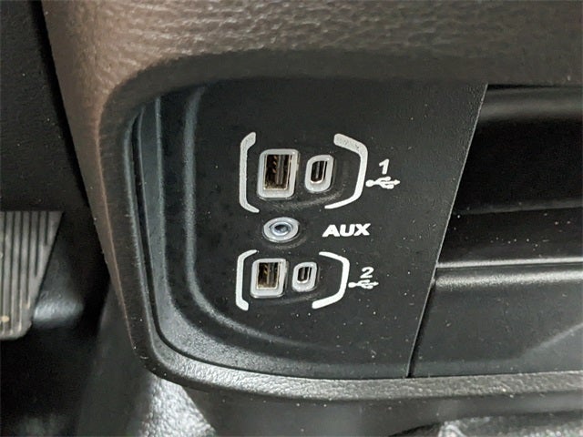 2024 RAM 2500 Tradesman Crew Cab 4x4 8' Box