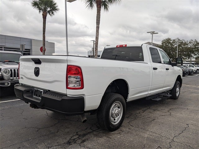 2024 RAM 2500 Tradesman Crew Cab 4x4 8' Box