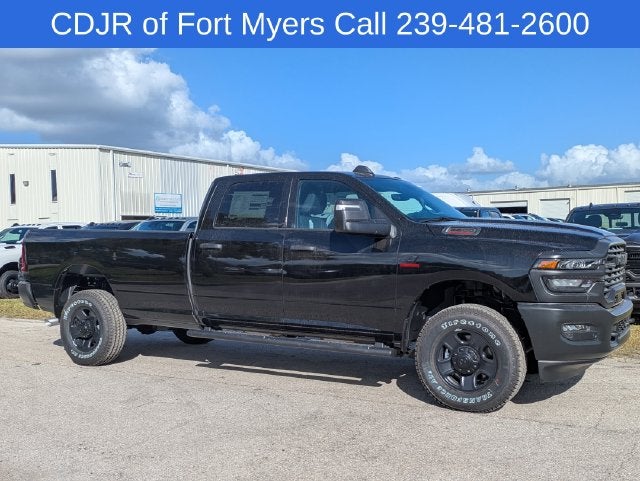 2027 RAM Ram 2500 RAM 2500 TRADESMAN CREW CAB 4X4 8' BOX